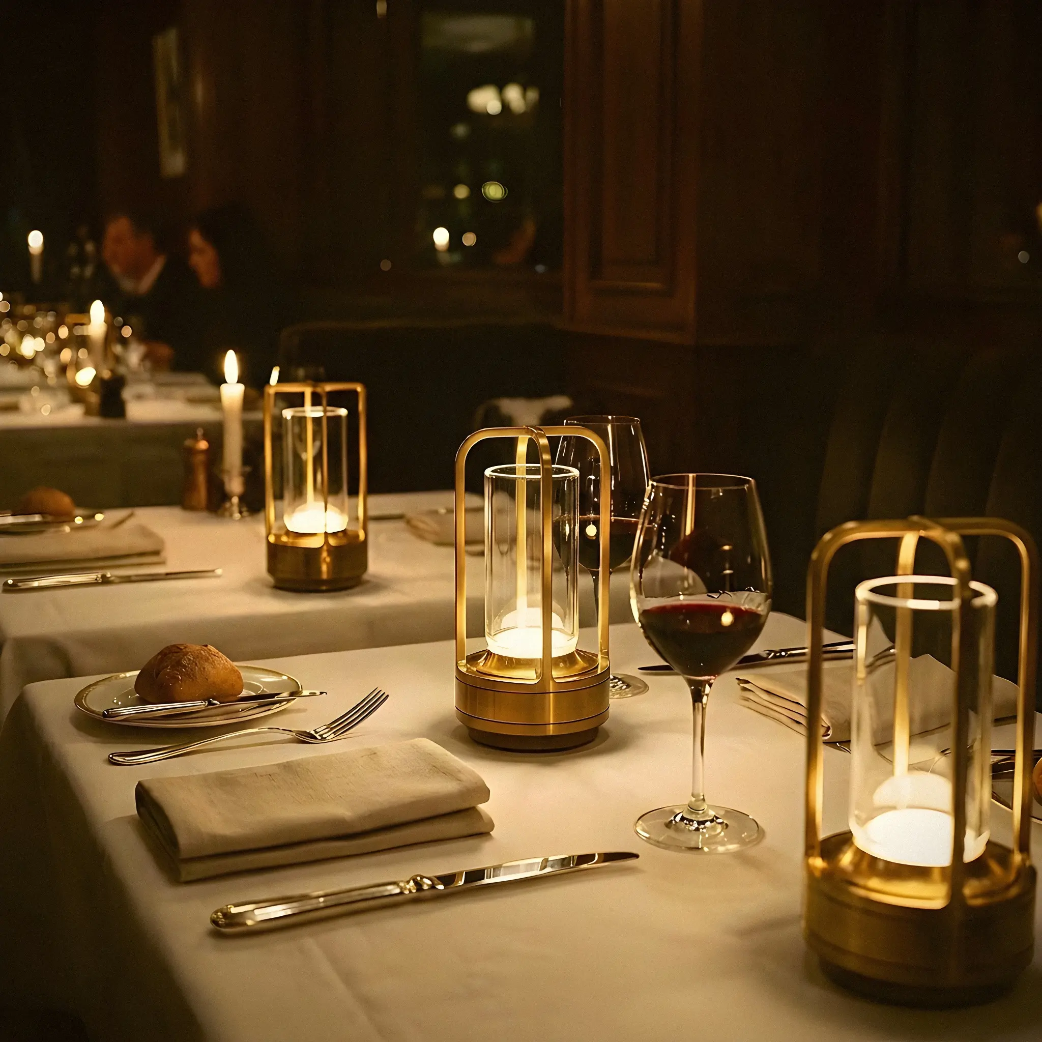 Aira Studio lamp as centrepiece in a luxury fine dining restaurant